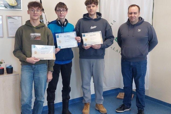 Mokyklinė fizikos olimpiada: mokslo ir žinių šventė